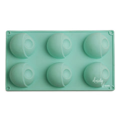 PASRTY MOULDS